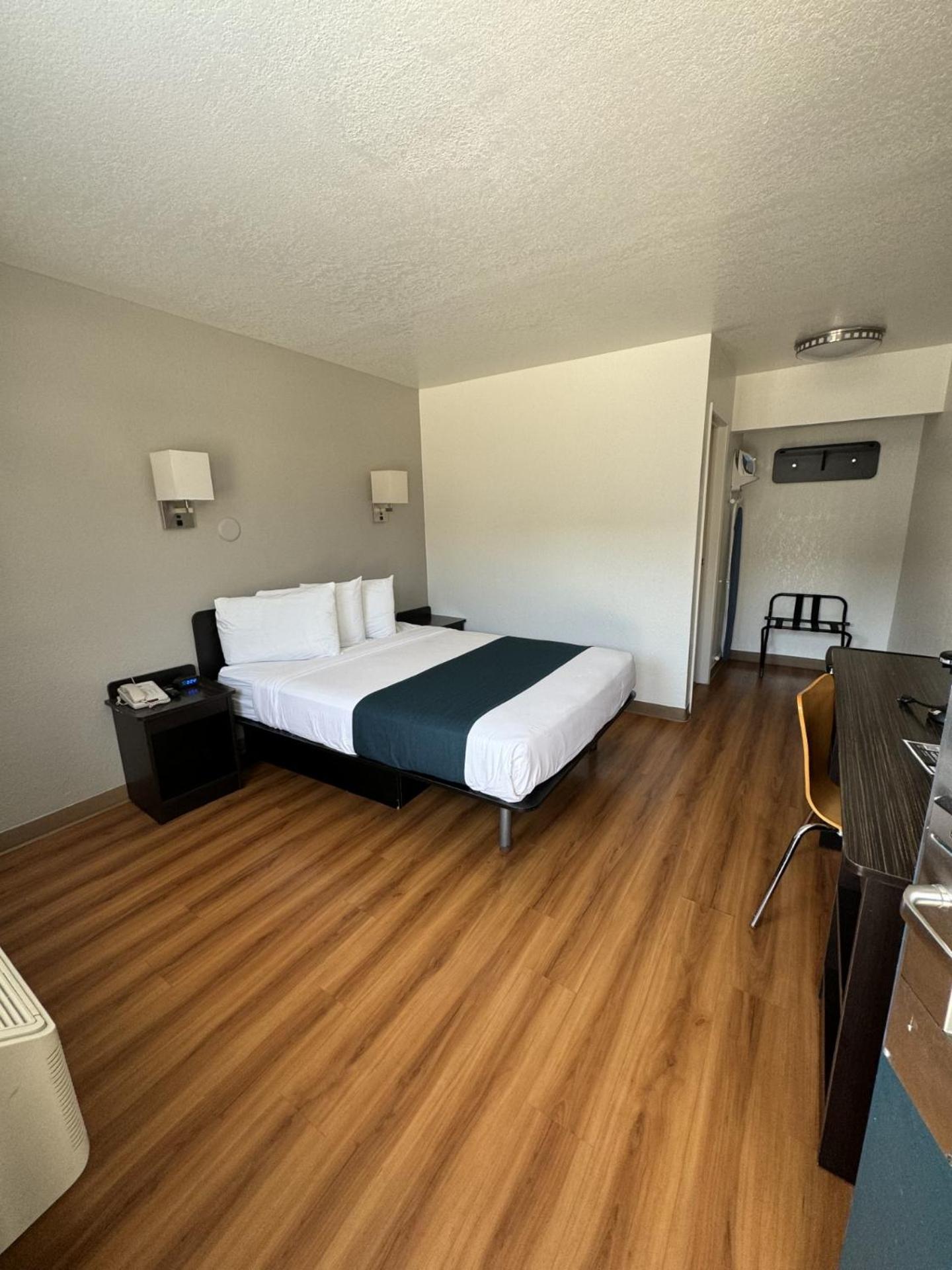Motel 6-Stanton, Ca Εξωτερικό φωτογραφία