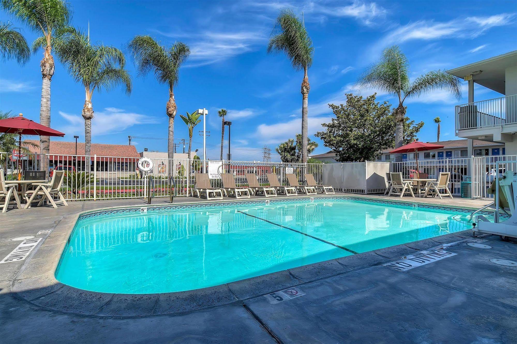 Motel 6-Stanton, Ca Εξωτερικό φωτογραφία